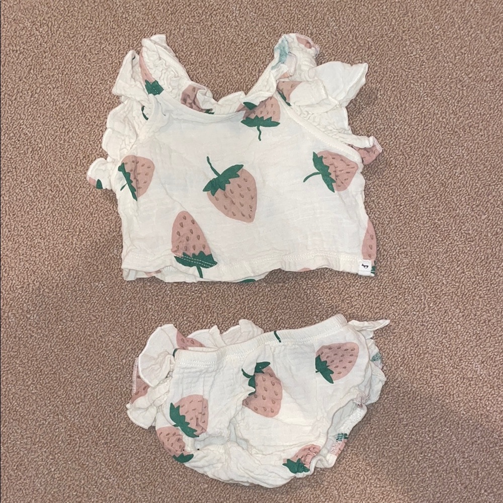 OH baby! Tank style Strawberry Print Kids Outfit - White and Green